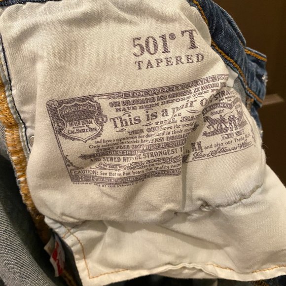 Levi's 501 Tapered Cropped Button-Fly Blue Jeans - Picture 12 of 12